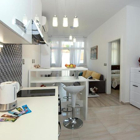 Sibenik City Center Apartment Sonia Ngoại thất bức ảnh