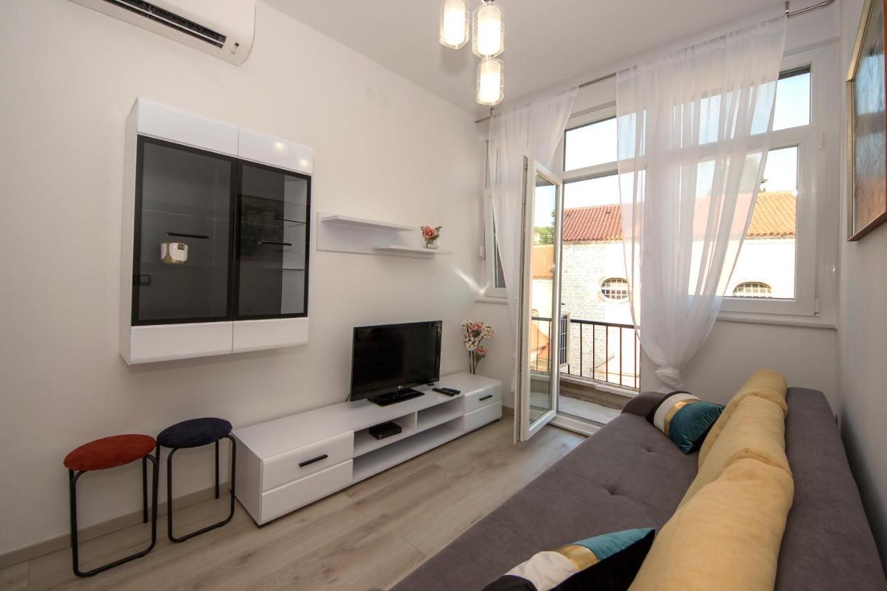 Sibenik City Center Apartment Sonia Ngoại thất bức ảnh